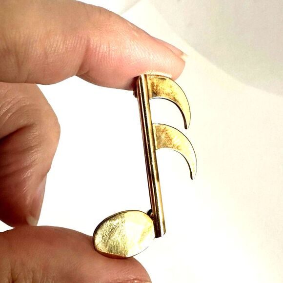 Shiny 24k gf Gold 16th Note Music Note Brooch Unisex Pin for Music Lovers - Picture 5 of 6